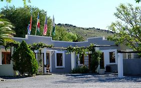 The Hudson Guesthouse & Suites